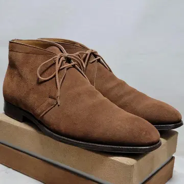 랄프 로렌 영국 처카 부츠