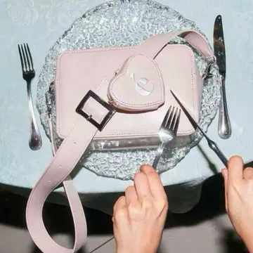 에피 숄더백 핑크