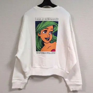 eimy istoire 컬러 페이스 풀오버 아리엘 화이트