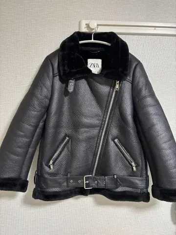 ZARA 블랙 가죽 라이더 자켓