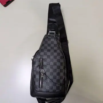 YUESKANGAROO 체크 무늬 합성 피혁 바디백