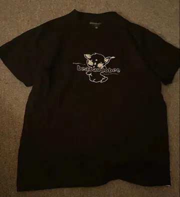 beabadoobee 블랙 T셔츠