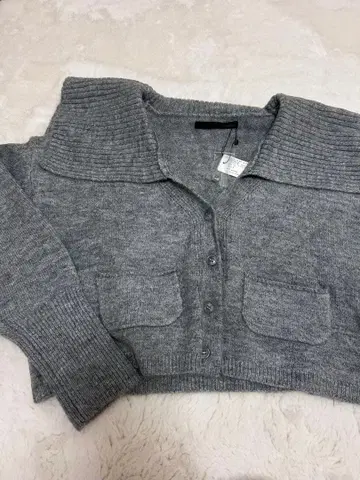 그레이 니트 가디건