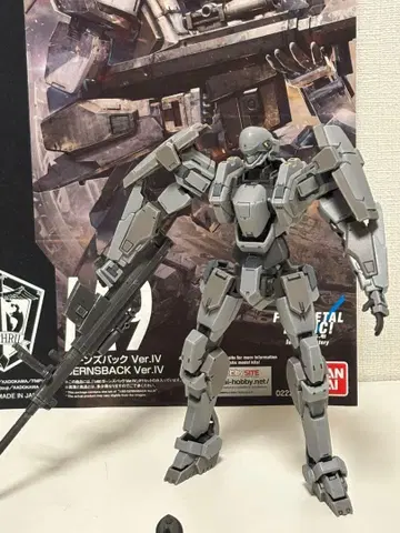 풀 메탈 패닉 건즈백 HG 1/60 Ver.IV