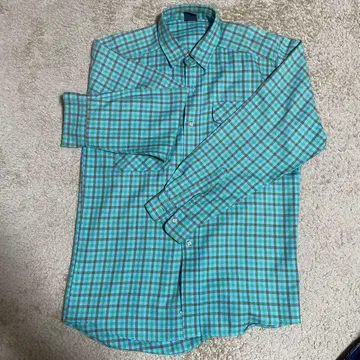 스카이블루와 브라운 체크 무늬 긴팔 셔츠