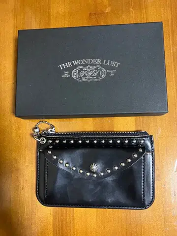 원더 라스트 THE WONDER LUST 트래커 지갑 시착만 한 상품