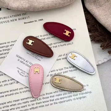 C 로고가 특징인 헤어 클립 세트 5가지 색상