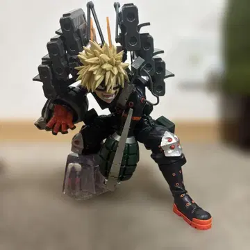 나의 히어로 아카데미아 바쿠고 카츠키 피규어