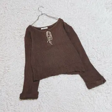 [ archives ] 아카이브 레이스업 리브 니트탑 (M)