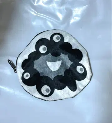 블랙 미야쿠미야쿠 다이컷 파우치 가챠가챠 캡슐 토이 미사용 새상품 만박