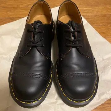 닥터마틴 1461 BEX TOE CAP UK7