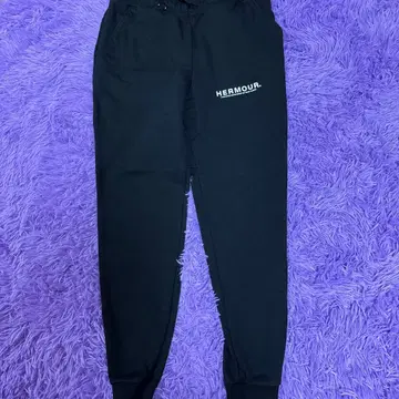 HERMOUR 블랙 조거 팬츠