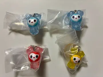 TWICE LOVELY'S 메지루시 액세서리 4개 세트