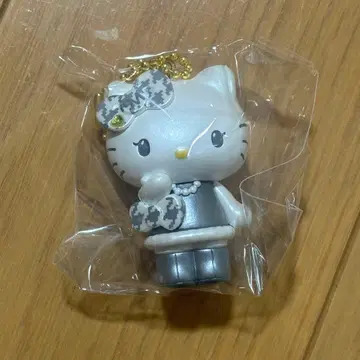 헬로키티 흑백 걸리시 시크릿 마스코트 참 헬로미미