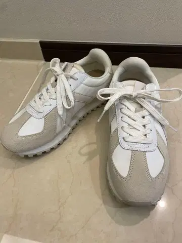 새상품 ASFVLT 아스팔트 스니커즈 39 24.5cm 25cm