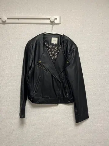 블랙 라이더 자켓