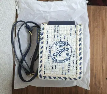 Hyujenne 휴젠느 스마트폰 숄더
