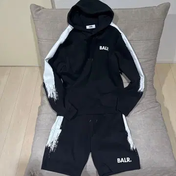 BALR. 블랙 후드티 숏팬츠 세트