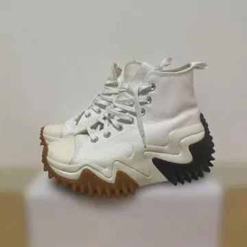 한국 한정판 CONVERSE RUN STAR MOTION 화이트 하이컷