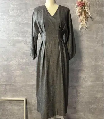 유나이티드 애로우즈 UWCS RY/W V넥 원피스 그레이 울 혼방