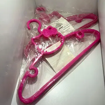 [레어] 산리오 헬로키티 행거 세트 4개 세트