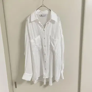 미사용 새상품 ZARA 오버 사이즈 화이트 와이셔츠 긴팔 무지 겉옷