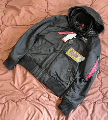 TA1330 새상품 택 빨간색 택 ALPHA INDUSTRIES MA-1