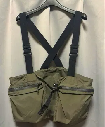 United Athle C/N 유틸리티 베스트 올리브 단종품