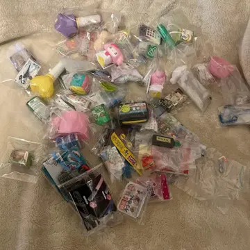 미사용 캡슐 토이 세트