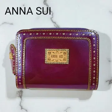 ANNA SUI 안나수이 메탈릭 에나멜 라운드 지퍼 접이식 지갑