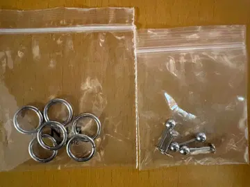 반지와 볼 귀걸이 세트