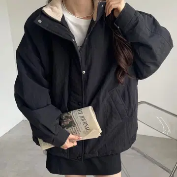 and me 스탠드 카라 볼륨 충전솜 다운 자켓 블랙