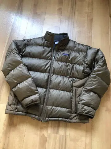 Patagonia 다운 자켓 L 골드