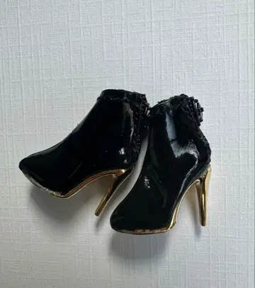 About A Boy Jaeme Costas 부티 Nu Face에도