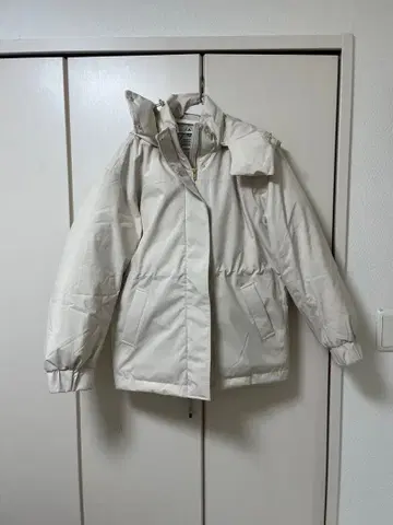 WOODS x natural couture 미들 기장 다운