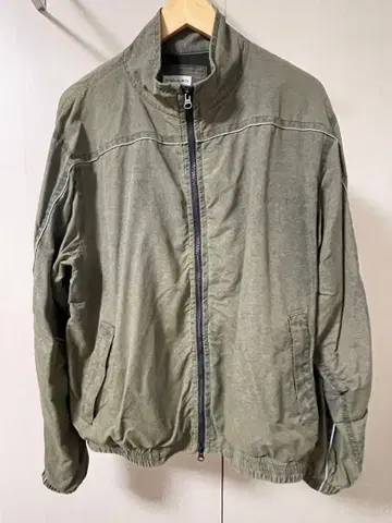 VALLAD 올리브 나일론 자켓