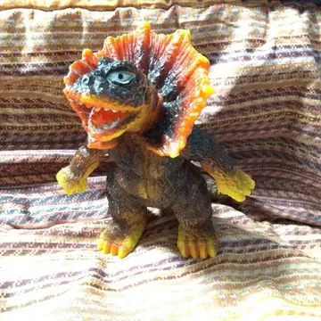 킹 자우르스 시리즈 울트라맨 괴수 지라우스 포피 소프트 비닐 협의 가능