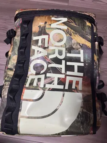THE NORTH FACE 카모플라쥬 백팩