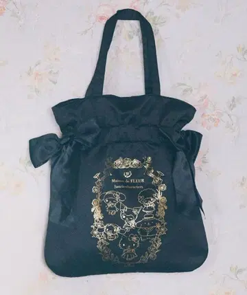 새상품 메종 드 플뢰르 산리오 토트백 키티 마이멜로디 쿠로미 시나모롤