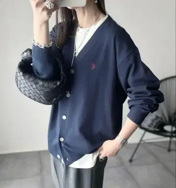 새상품급 U.S.POLO ASSN. 오버 사이즈 V넥 가디건