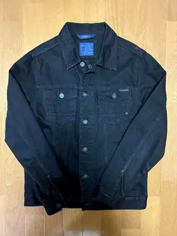 ZARA 컴팩트 데님 자켓 짧은 기장