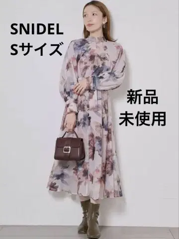 미사용 새상품 SNIDEL 오간 시스루 프린트 원피스 핑크 S 사이즈