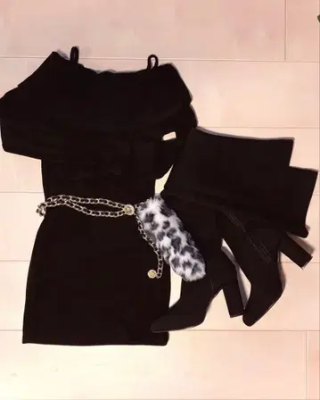 y2k 오프숄더 원피스 코디 세트