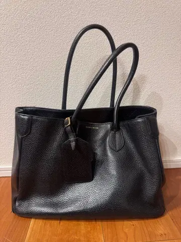 A.D.M.J made in japan 블랙