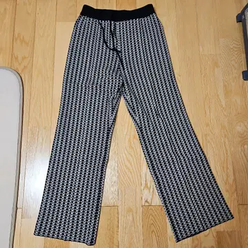 로리즈팜 스무스 니트 팬츠