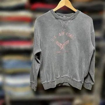 90s 전면 V넥 맨투맨 US AIR FORCE M 사이즈 블랙 페이드