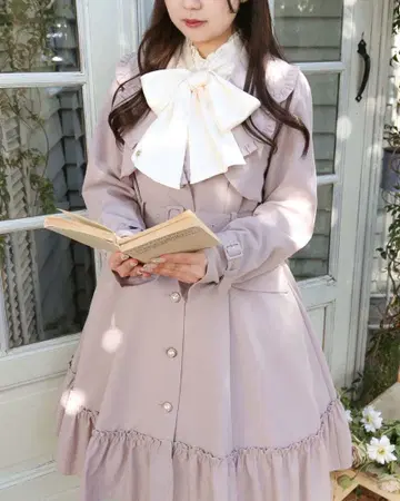 amavel 트렌치코트