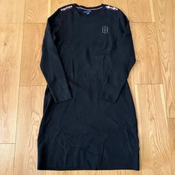 [ 인기 ] 타미힐피거 블랙 니트 원피스 M