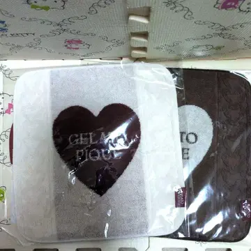 젤라또피케 하트 무늬 타월 손수건