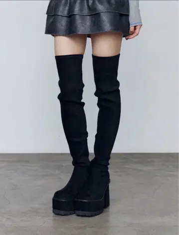 스퀘어 핏 롱부츠 니하이 부츠